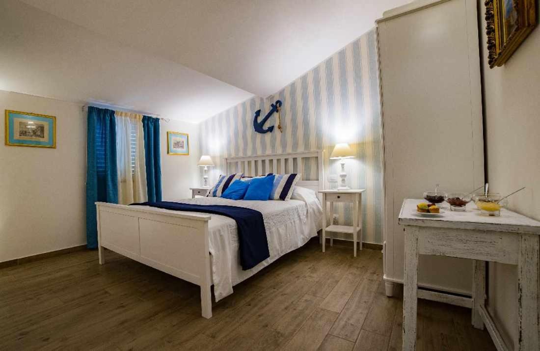 Quattro Torri B&B Santa Teresa Di Riva Εξωτερικό φωτογραφία