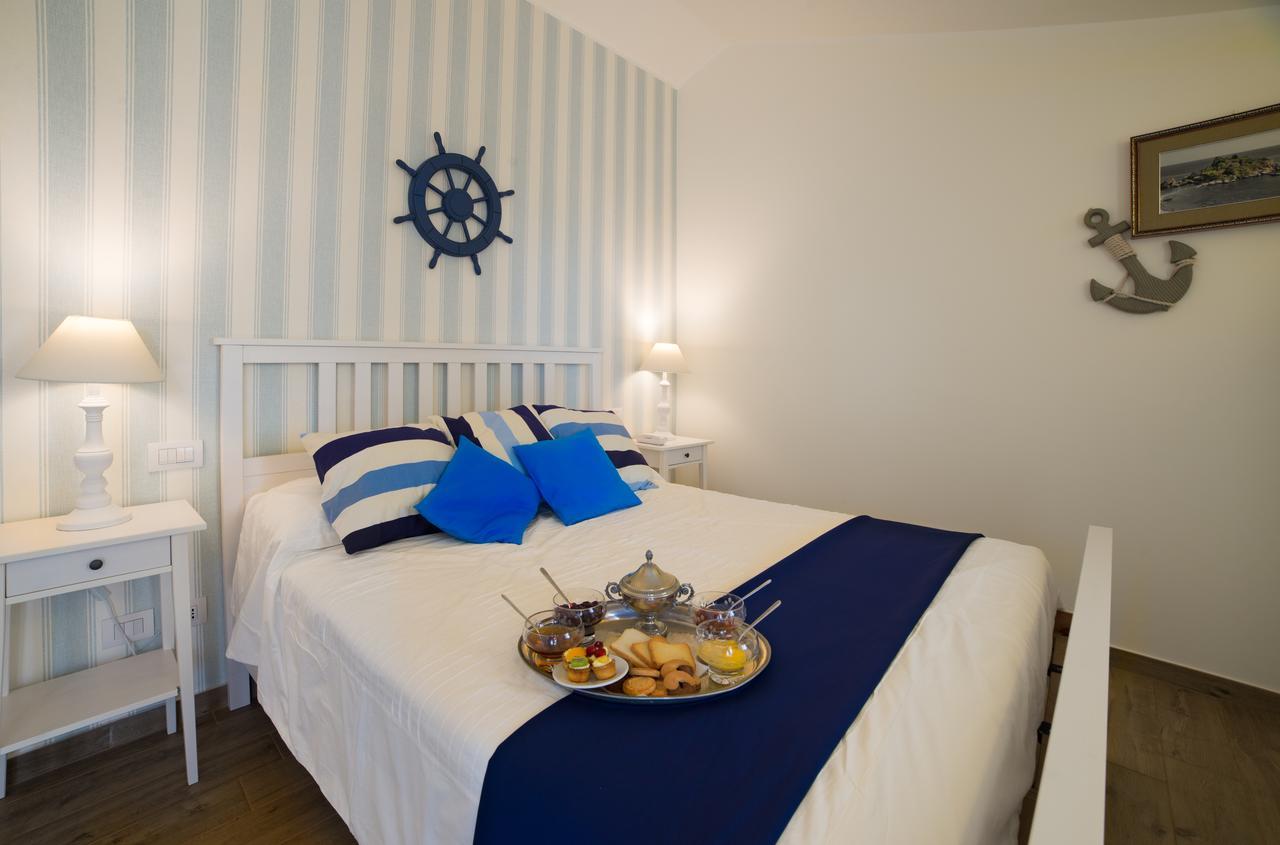 Quattro Torri B&B Santa Teresa Di Riva Εξωτερικό φωτογραφία